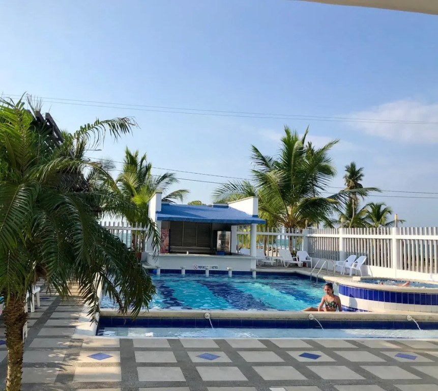 Blue Apartahotel