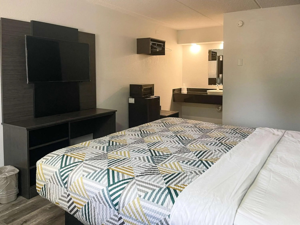 Motel 6-Memphis, TN - Downtown