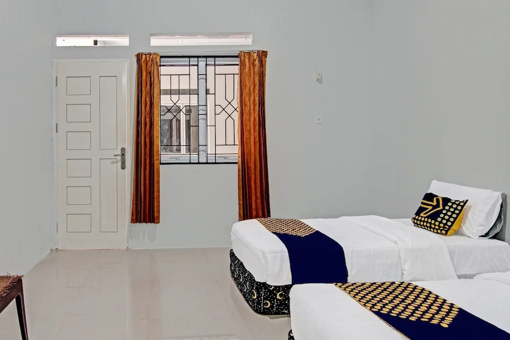 Hotel O Rumah Singgah Kinaya Syariah