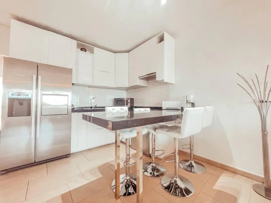 Ocean view apartment in Callao Salvaje CS123