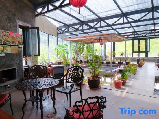 Wanshenggu ART Homestay, Beijing