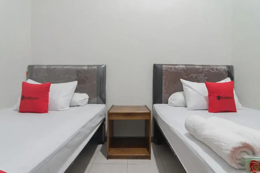 RedDoorz Syariah near Jalan Jakarta Samarinda