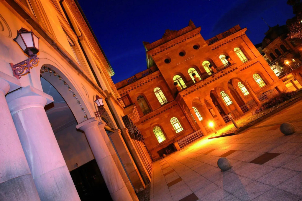 Moknis Palais Hotel & SPA