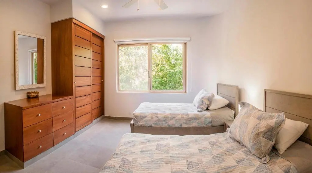 Serene modern condo, 2 BD & snorkel & 200 MB WIFI
