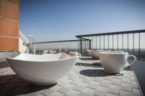 Suzzani Halldis Apartment