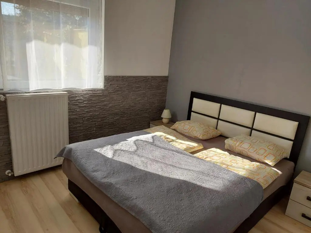Corner Apartman 5