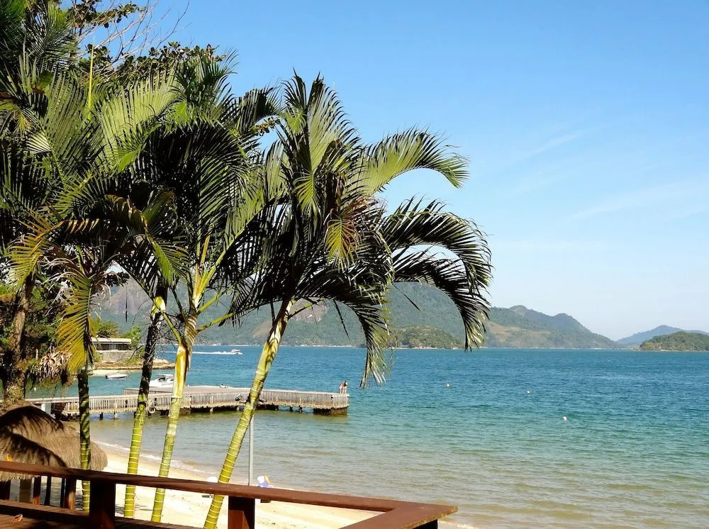 Casa Verde e Mar