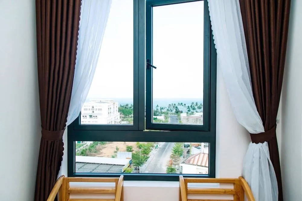 Misa Hotel - 100m to Beach