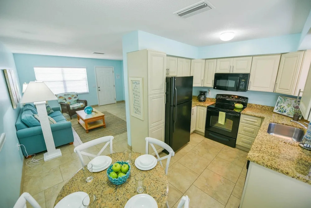 Southern Breeze 1 Apartment 2