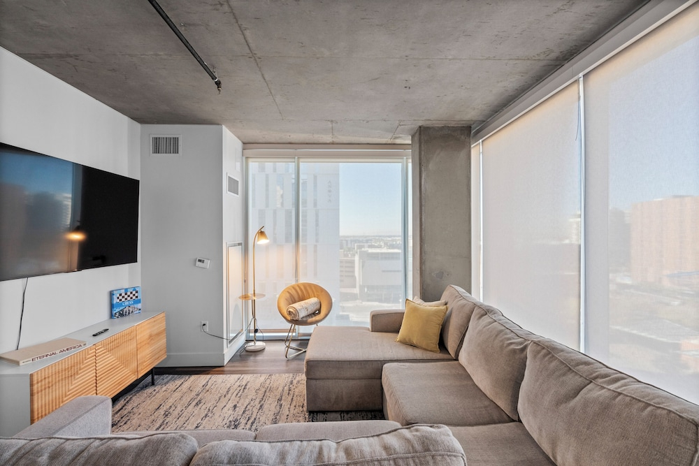 Premium Stay 2mins to PHX Convention Ctr