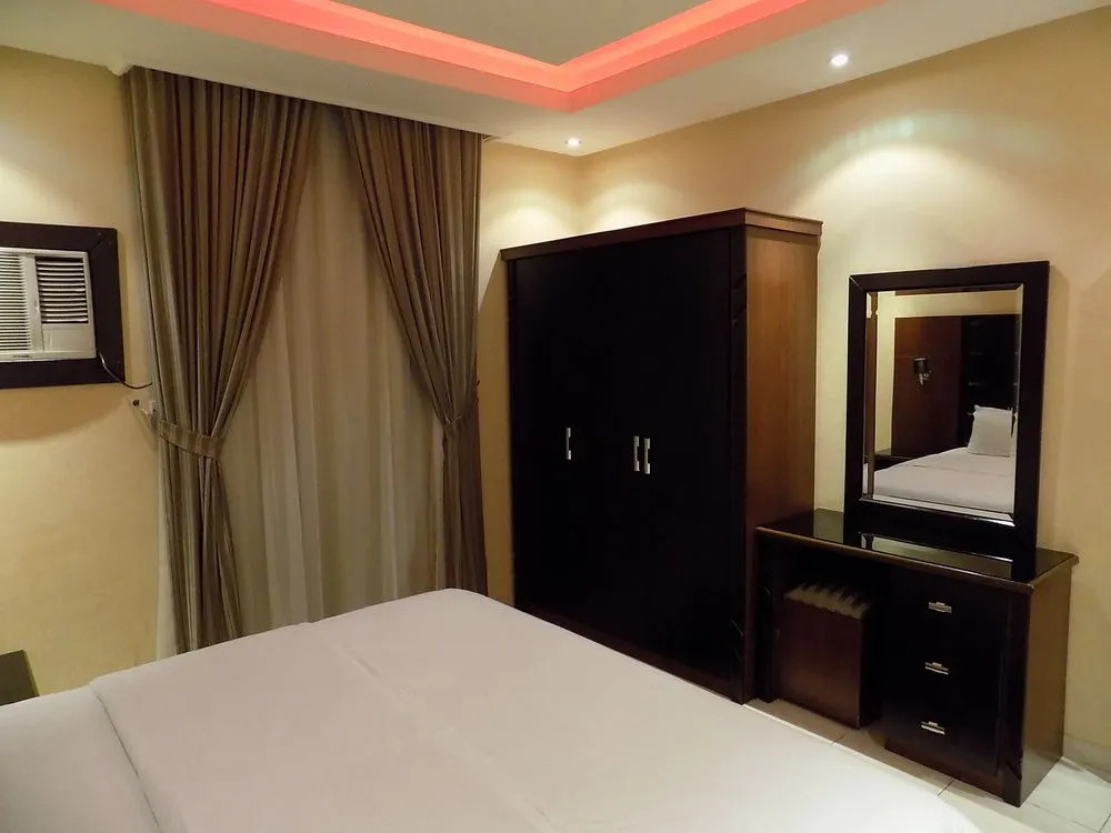 Al Yamama Palace Apartment