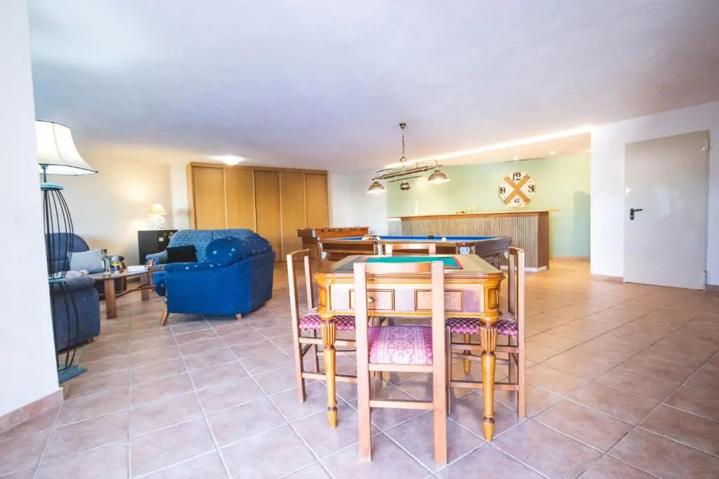 Villa Manihi - Moradia elegante com BBQ e piscina aquecível - Albufeira