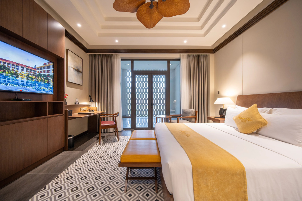 Senna Hue Hotel