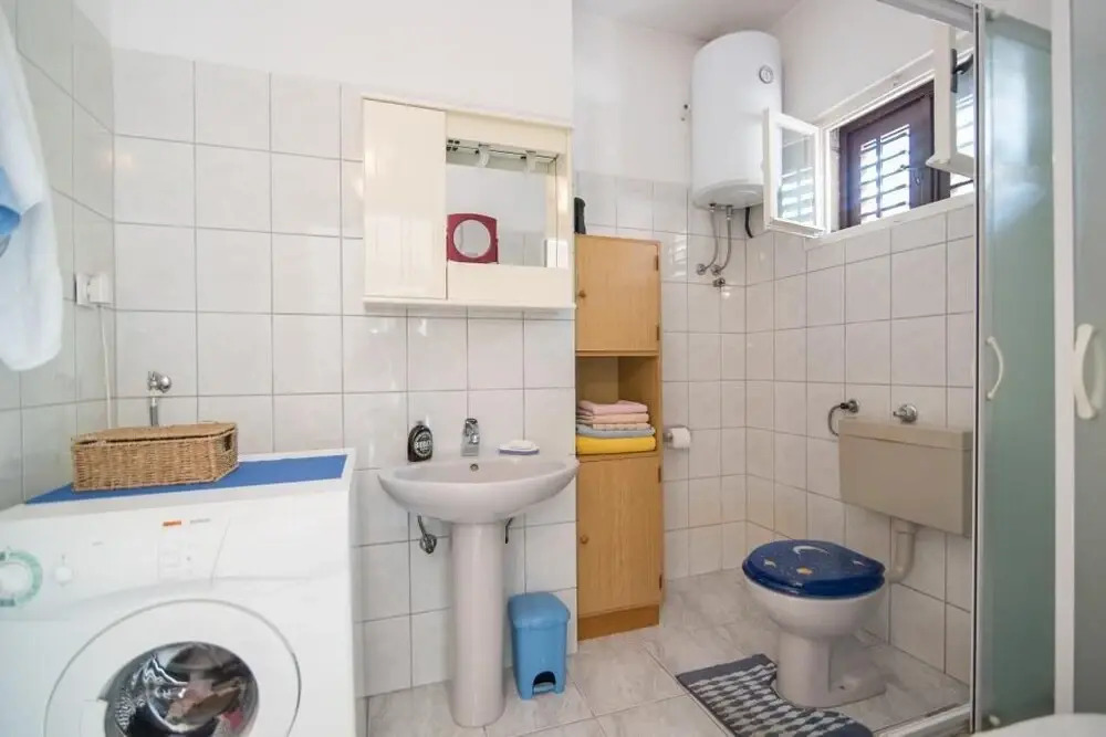 Apartment Alana -
