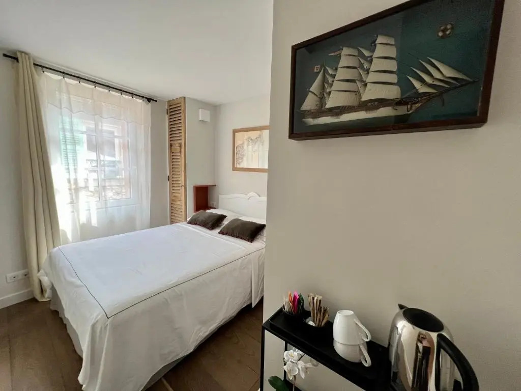 Les Petits Volets Appartements à 100m de la mer