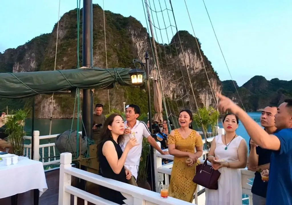 Arcady Boutique Cruise