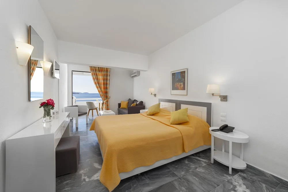 Hotel Perrakis