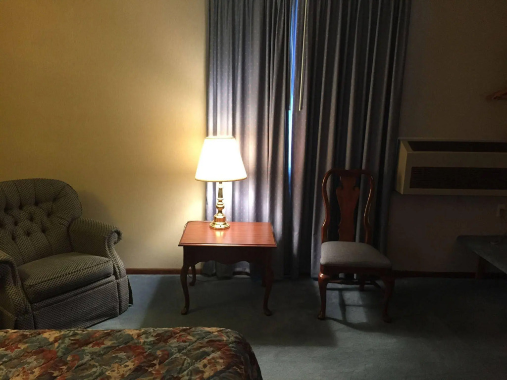 Dutch Mill Inn