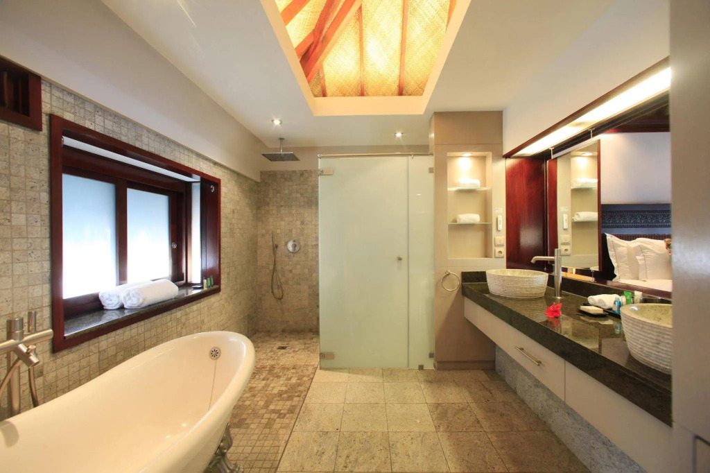 Hilton Moorea Lagoon Resort & Spa