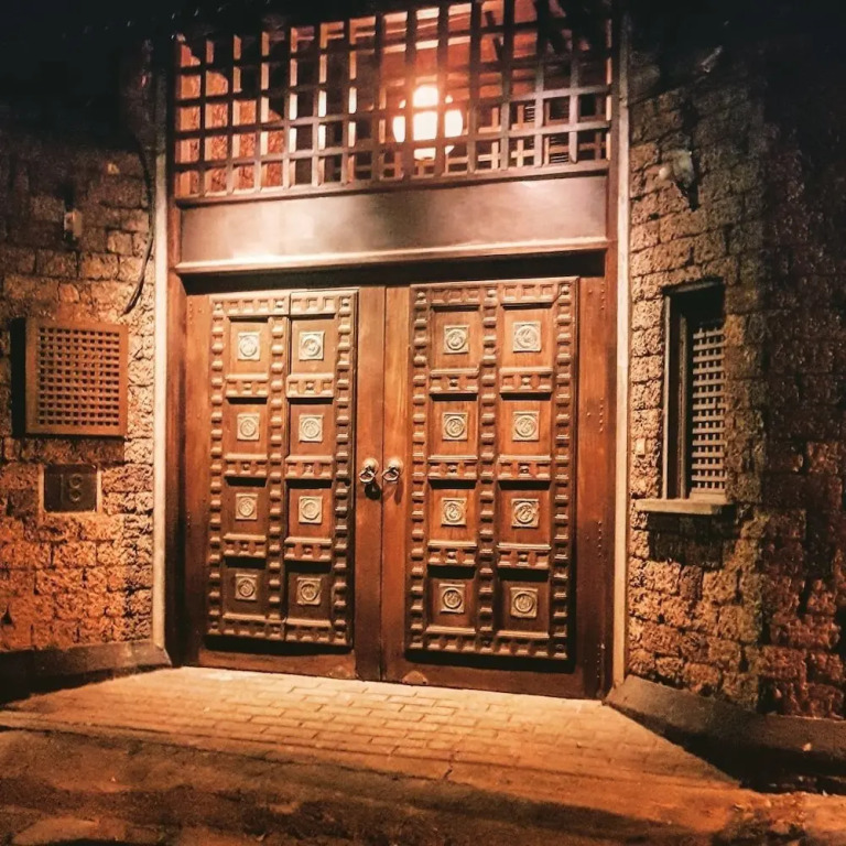 Artisan Villa