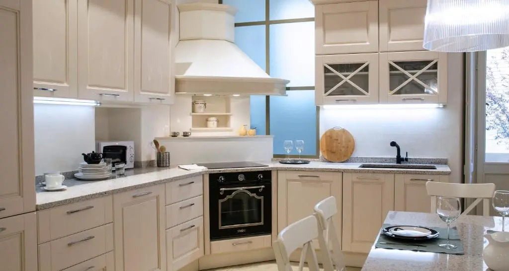 ALTIDO Splendid 3BR Apt with Parking and Terrace in Como