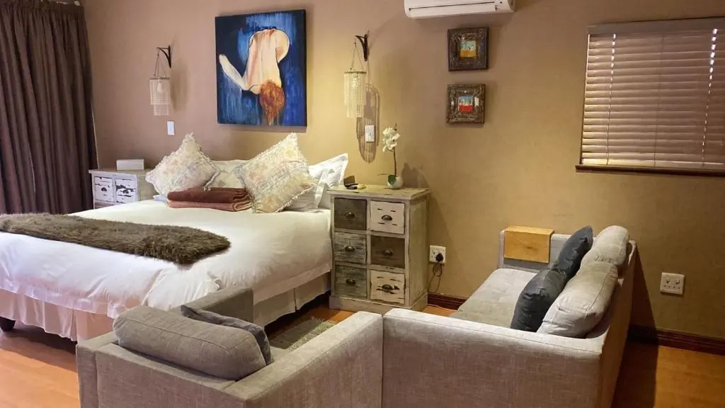 Luxury Upmarket Guesthouse 20 on 4th