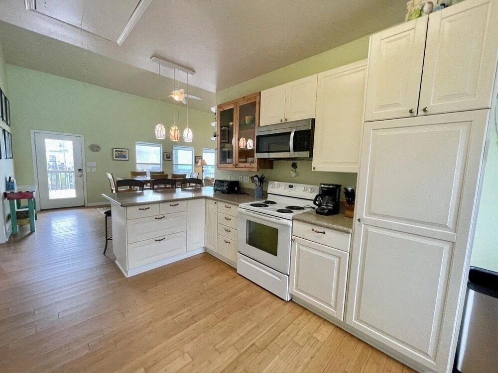 Luna Bella 3 Bedroom Home by Redawning
