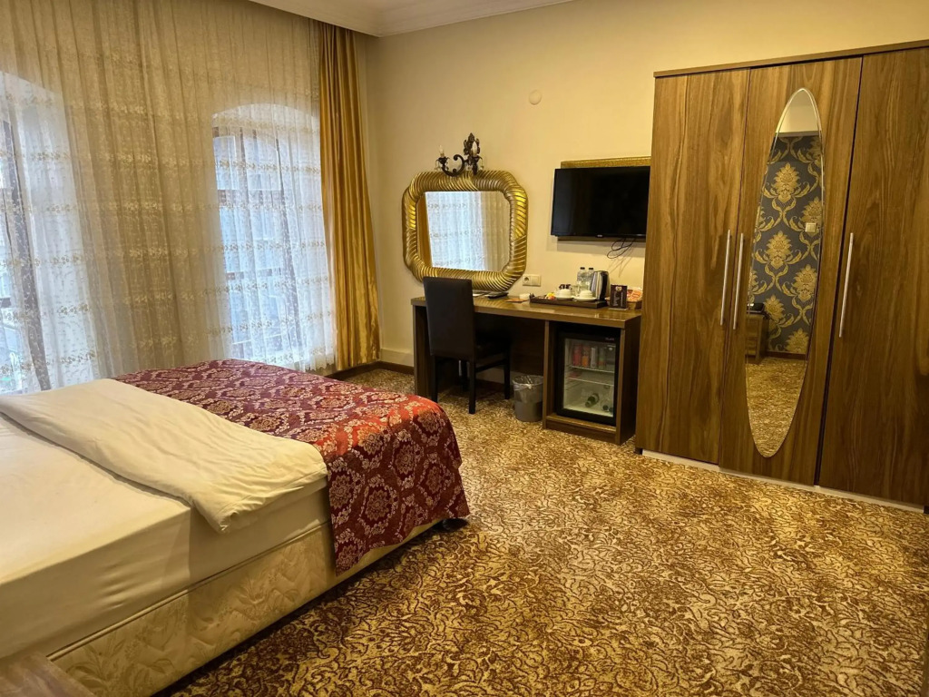 TS Park Hotel