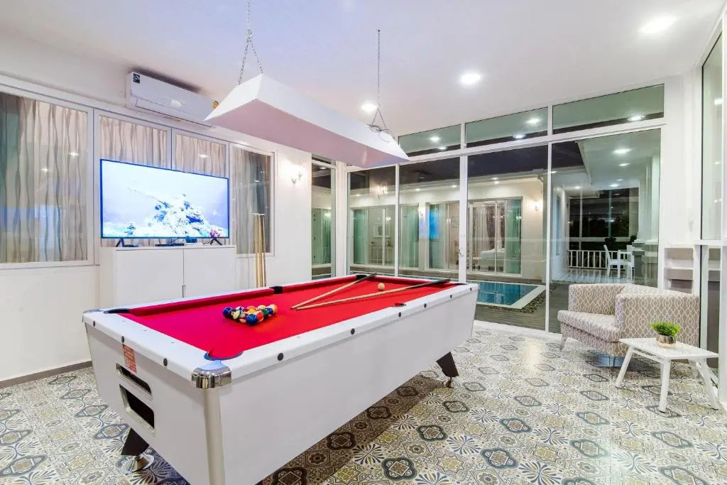 Marwin Pool Villa 8