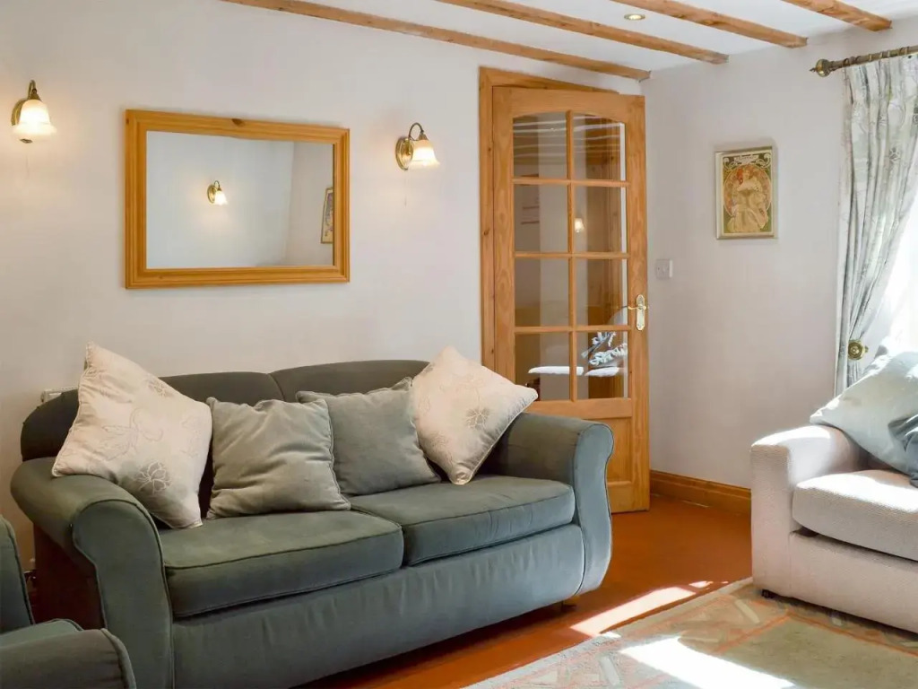 Woodhouse Cottage