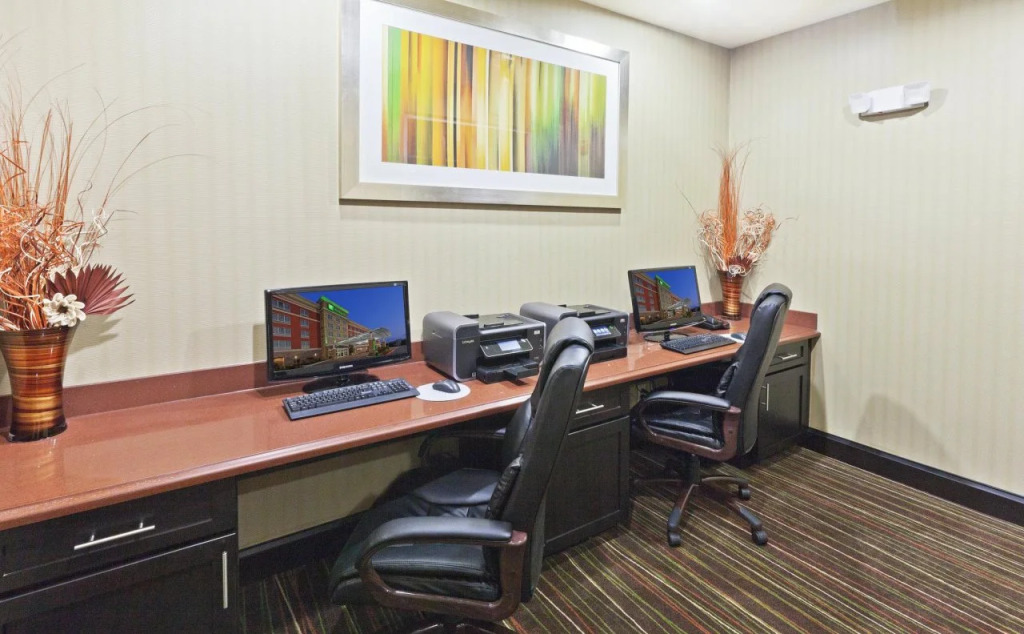 Holiday Inn Hotel Houston Westchase