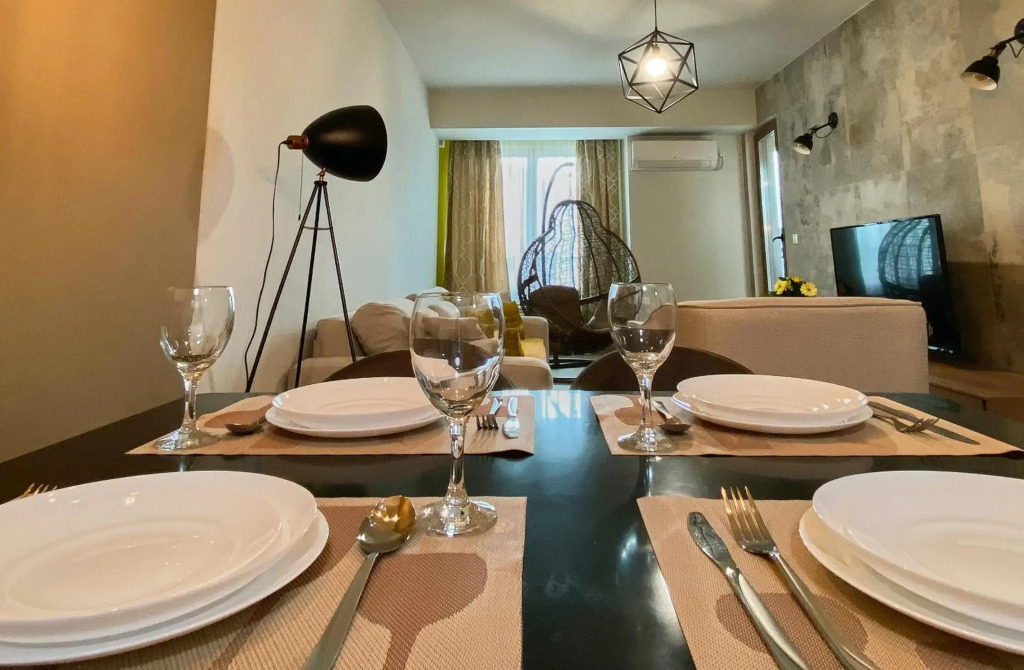 NEW Stylish Apartment, Skopje City Centre - High floor - Panoramic views