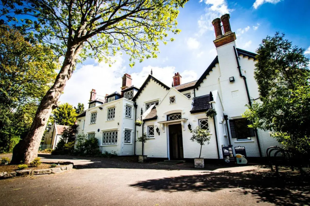 Alverbank Country House Hotel