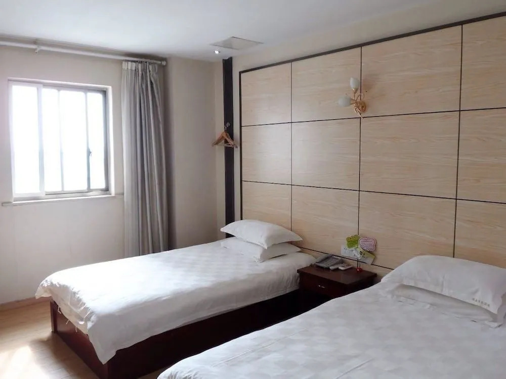 Jinting Business Hotel Tongli