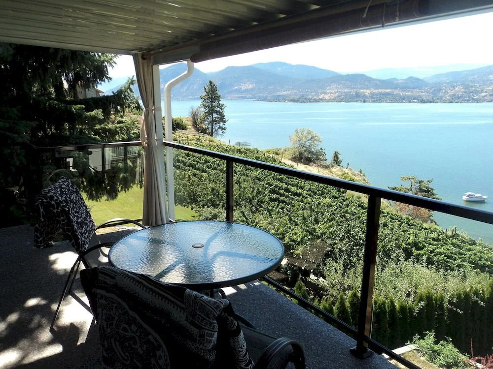 Paradise Cove Guest House