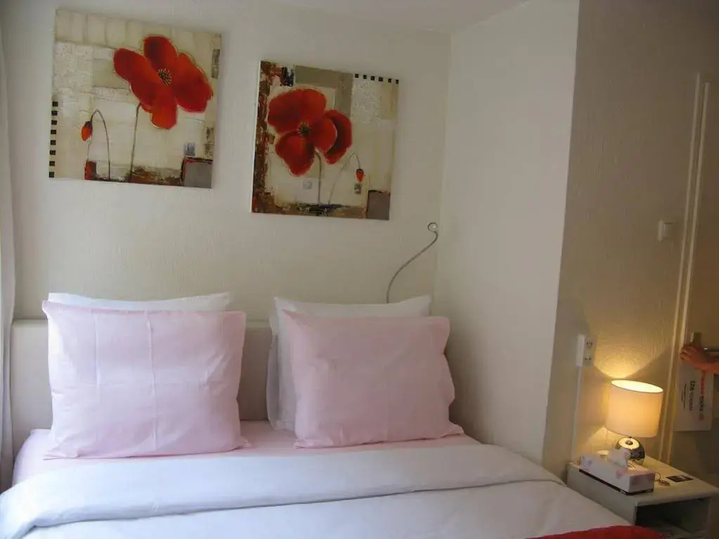 Sir Nico Guest House