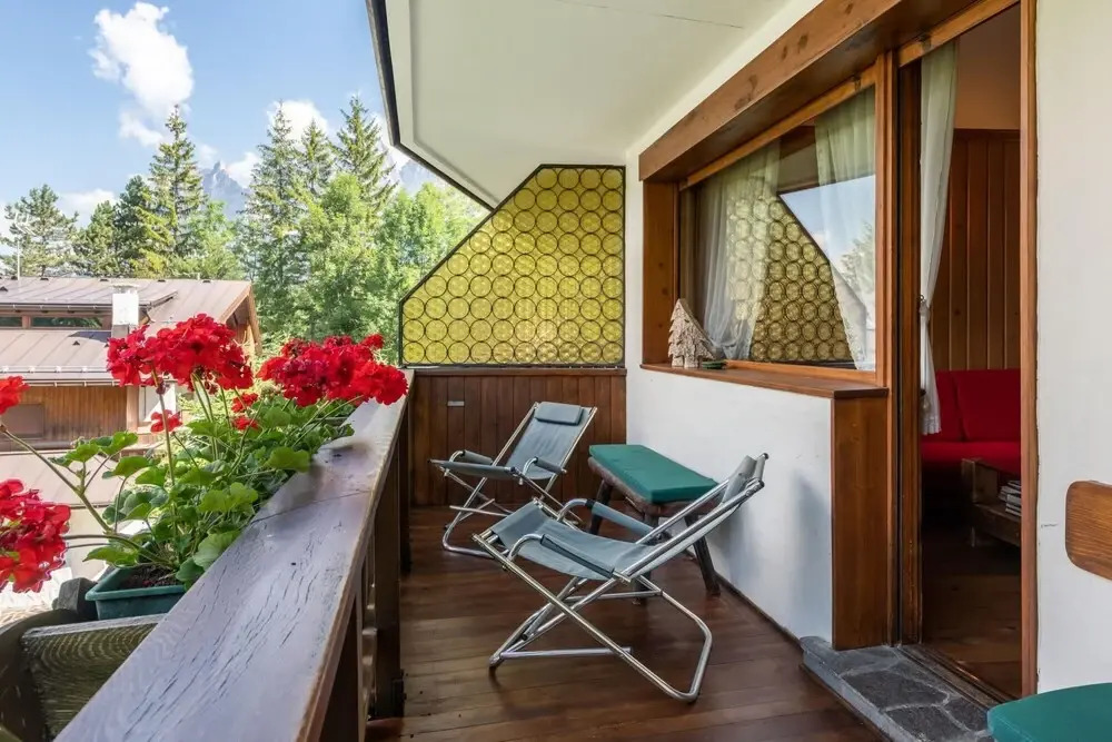 Cozy 3 Bedroom Flat in Cortina - With car Park