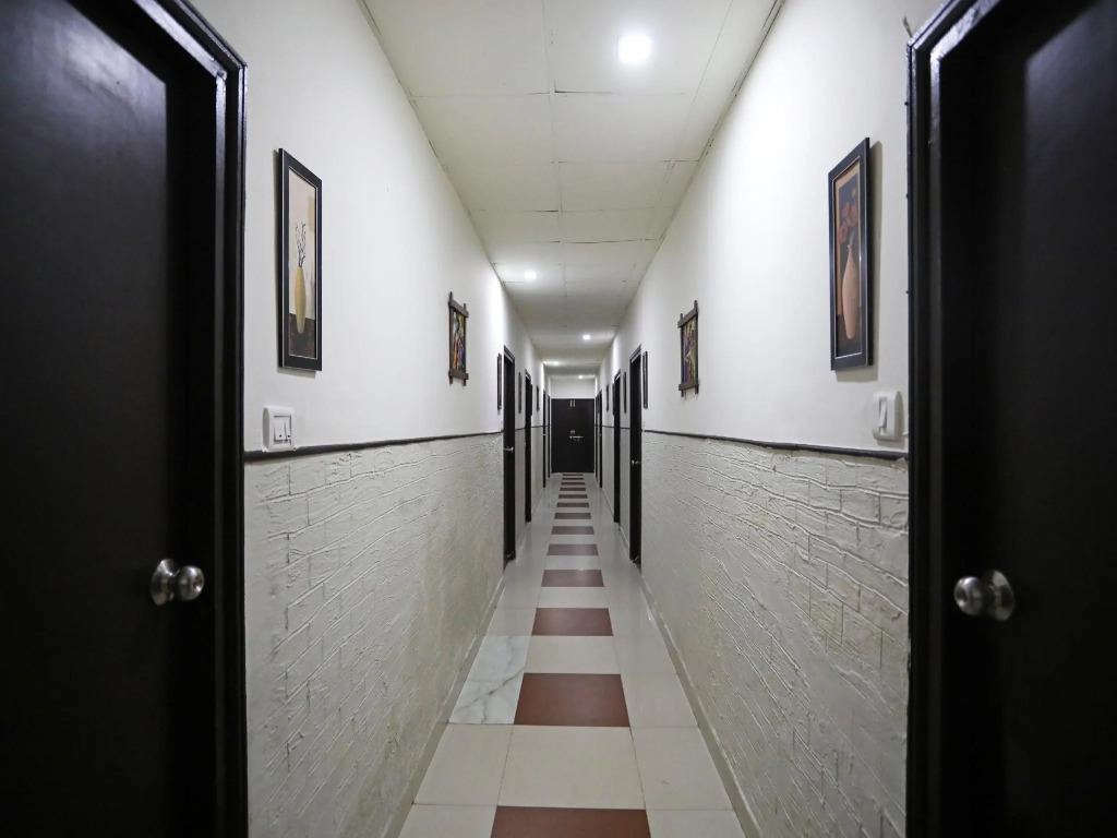 Hotel Dhola Maru