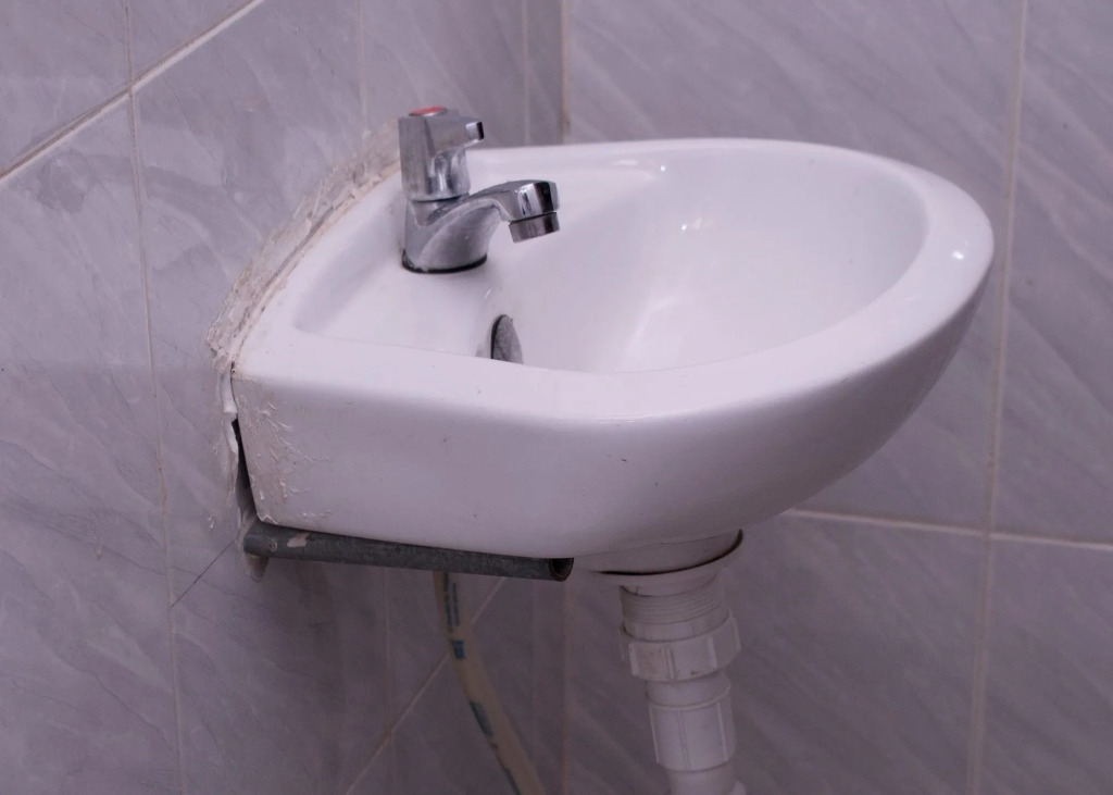 Maxton Suites Magodo