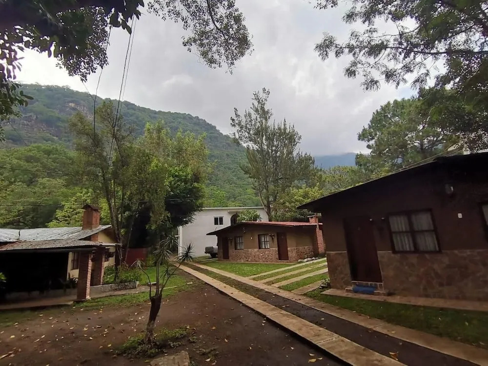 Hotel del Bosque Panajachel