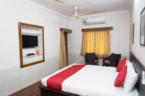 Dave's Guest House