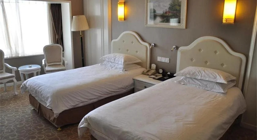 Geneva Grand Hotel