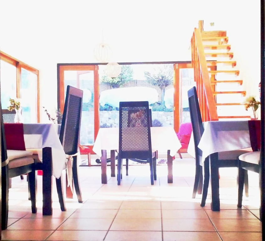 Mizizi House of Sandton Bed & Breakfast