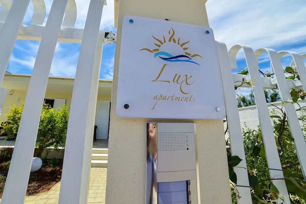 Lux apartments