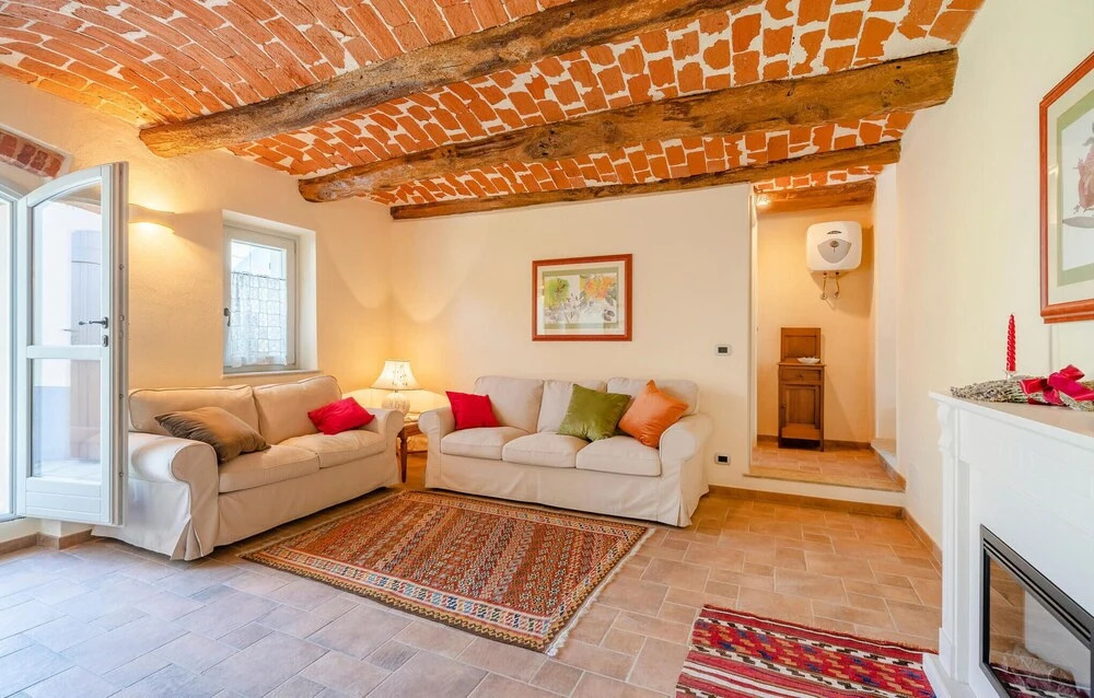 1 Bedroom Cozy Home In Ferrere