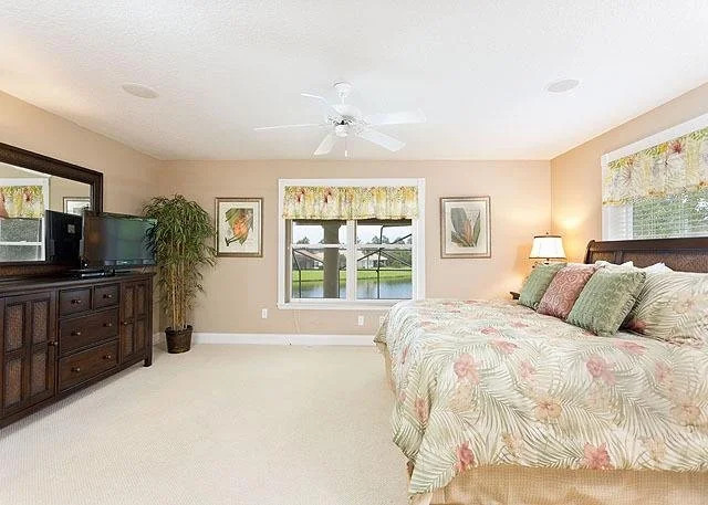 Margaritaville Beach 4 Br home by RedAwning
