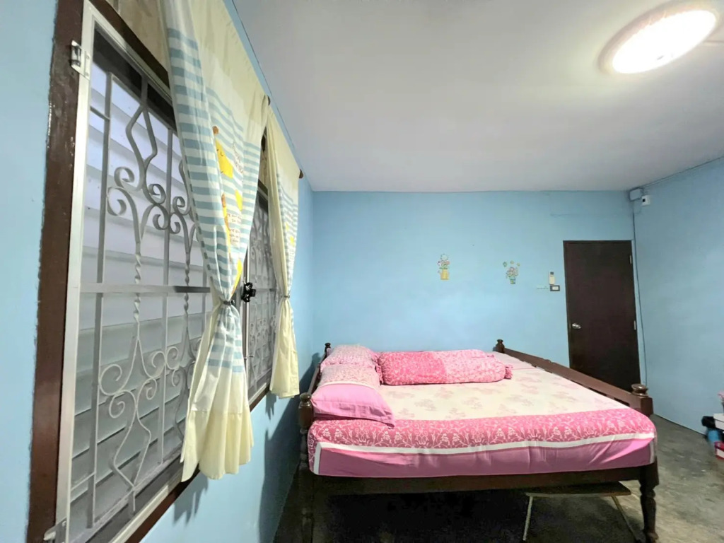 Baan Bonsuan Hill Guesthouse By Zuzu