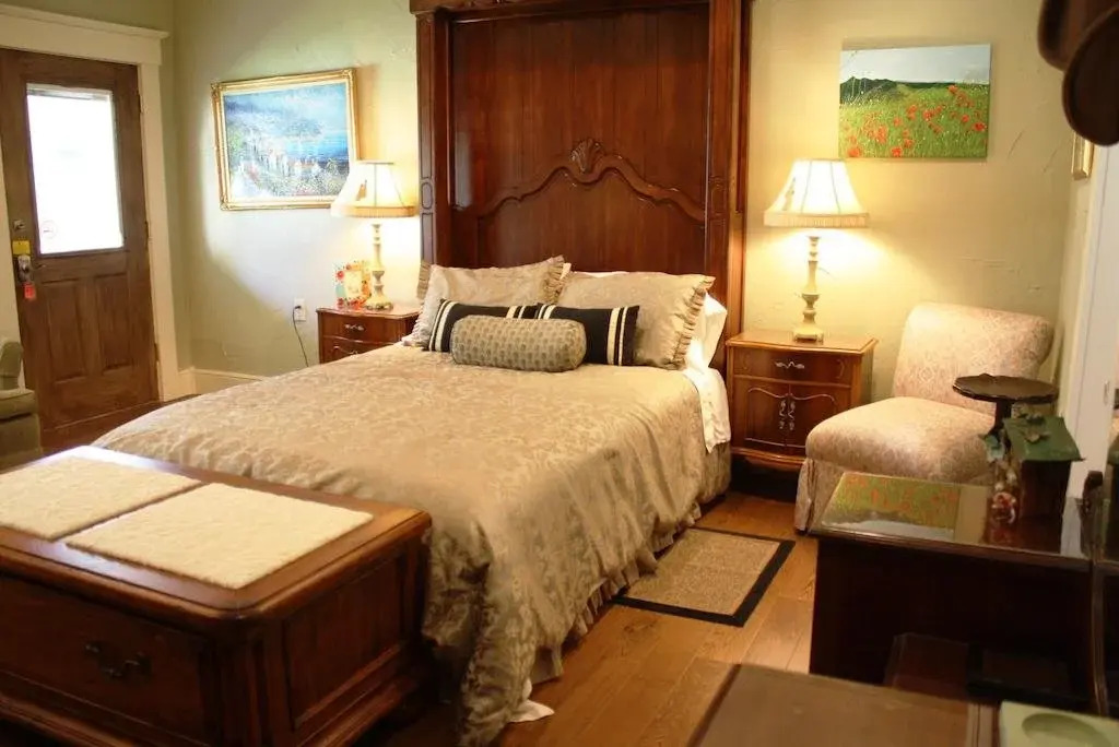 Jefferson Street Bed and Breakfast Inn