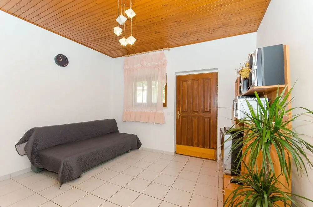 House Petar