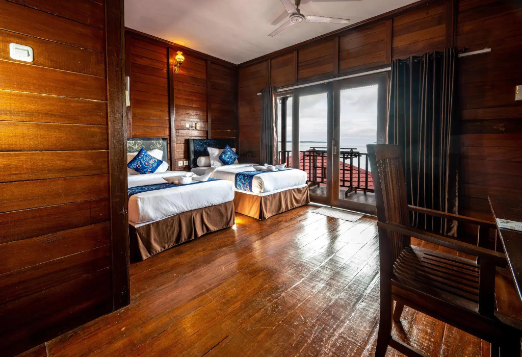 Noah Maratua Resort